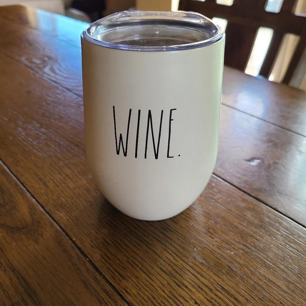 Rae Dunn insulated metal Wine! tumbler with lid.❤️